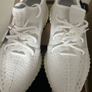 yeezy 350 bone