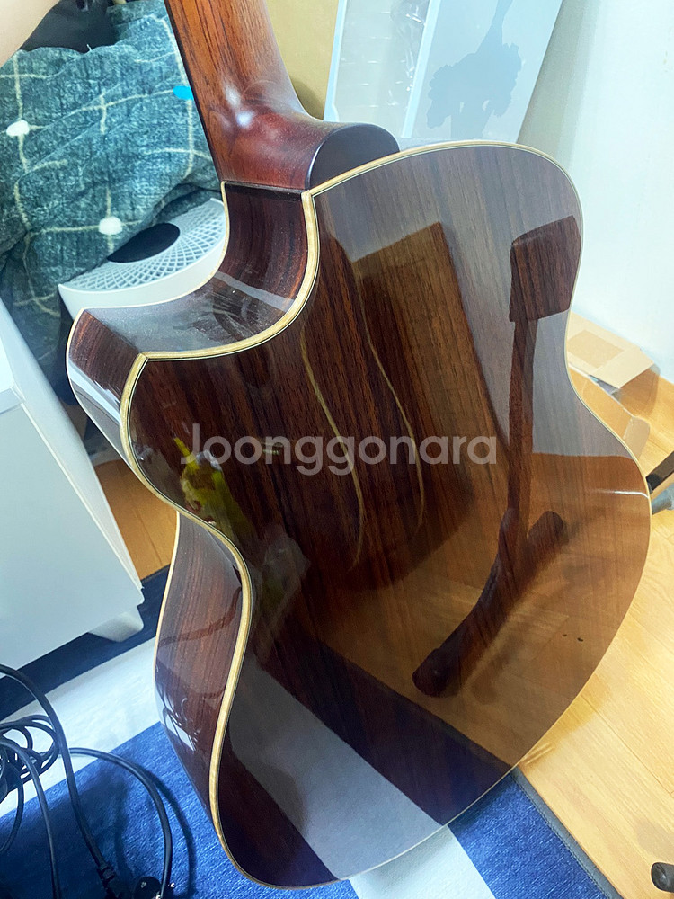 앤드류화이트 Freja 512w 어쿠스틱기타 판매합니다--4