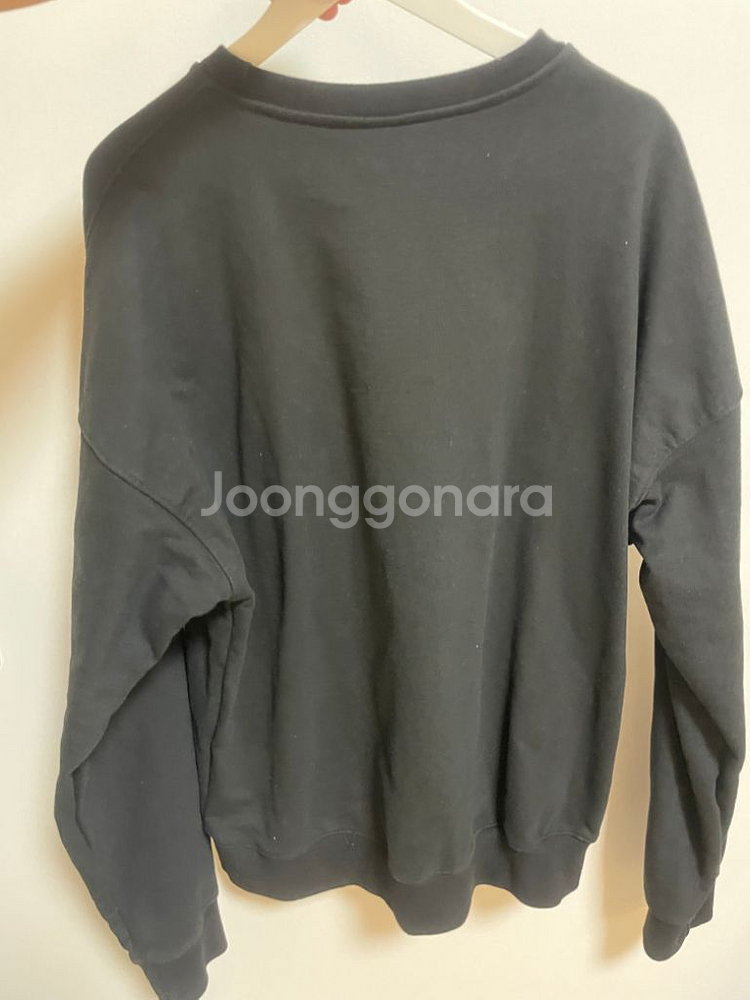 김강민 bfob 맨투맨 L사이즈--1