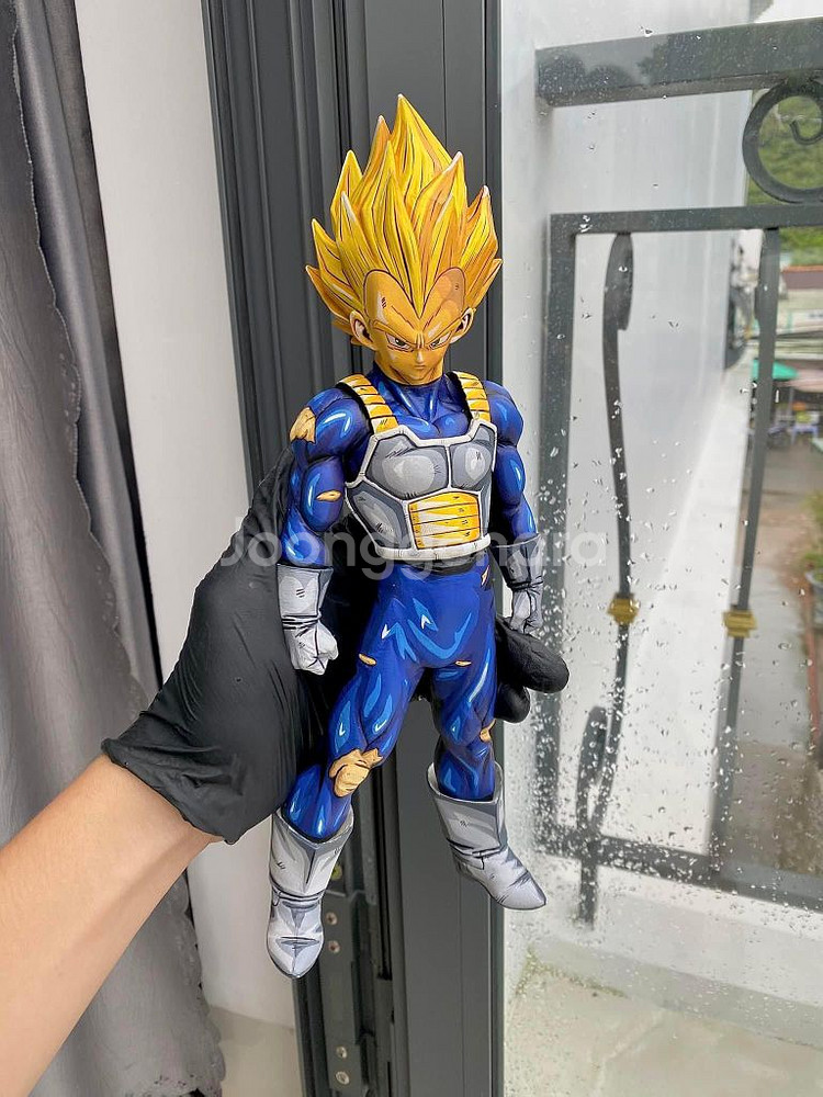 리페인트 베지터 피규어--4