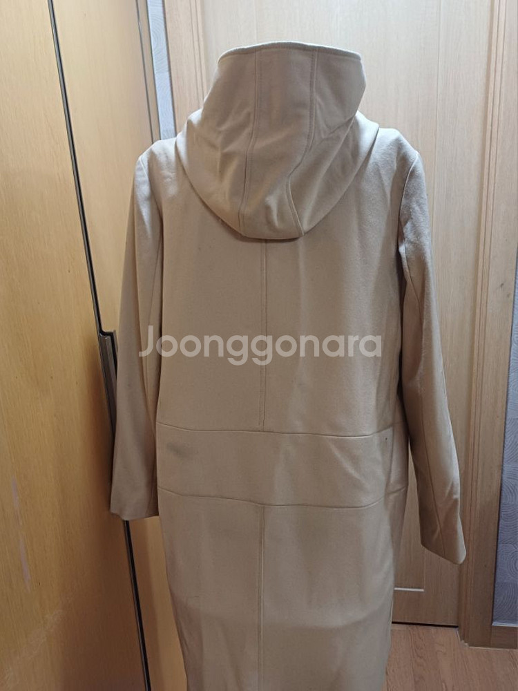 클럽모나코 모직 코트 M size--3