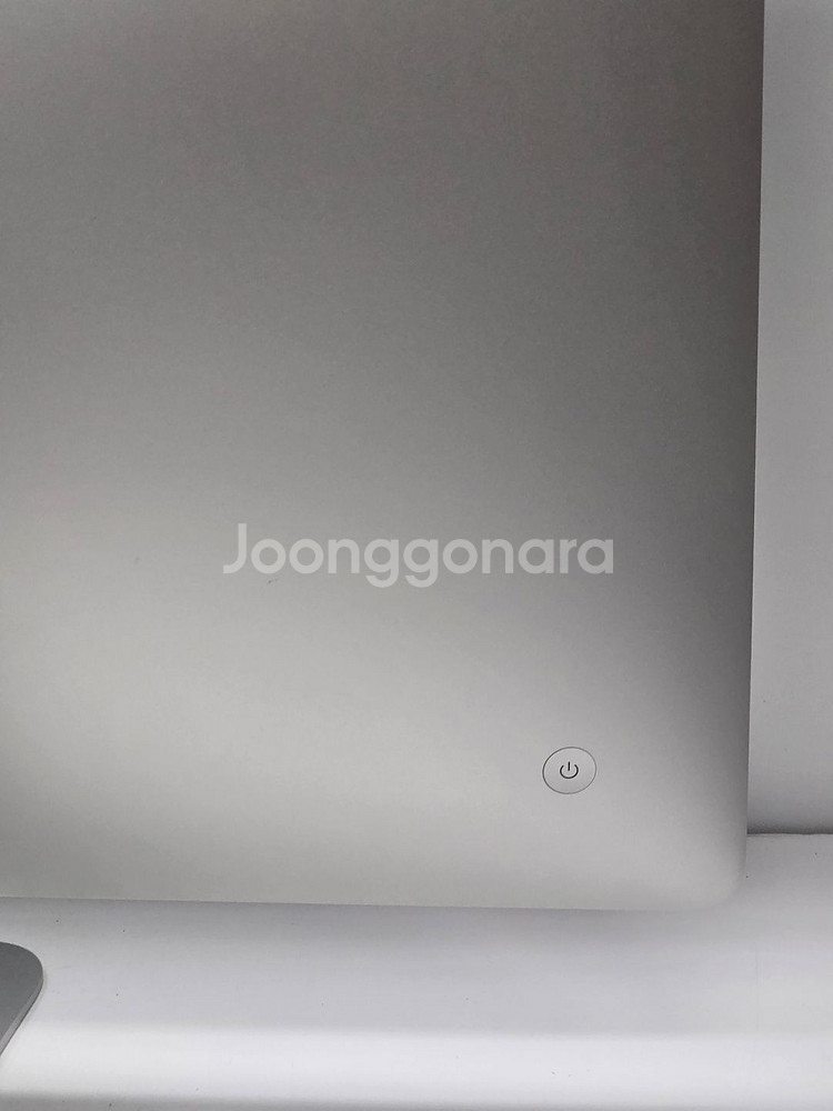 아이맥27 2019 i5 3.7G 6코어 40G 2T--8