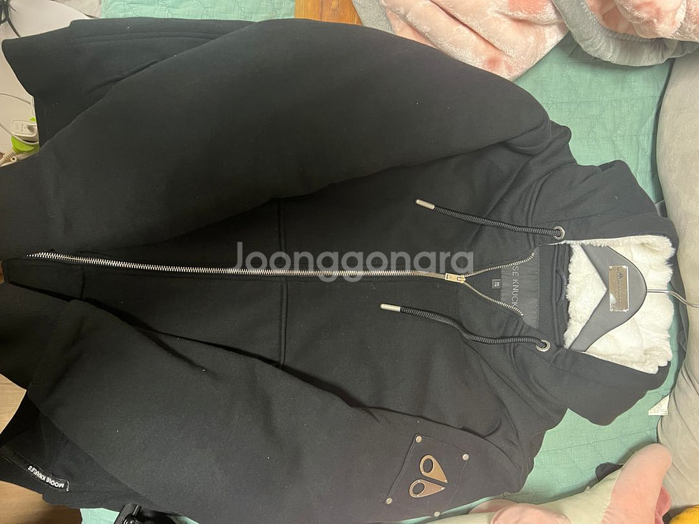 무스너클 버니스웨터--2