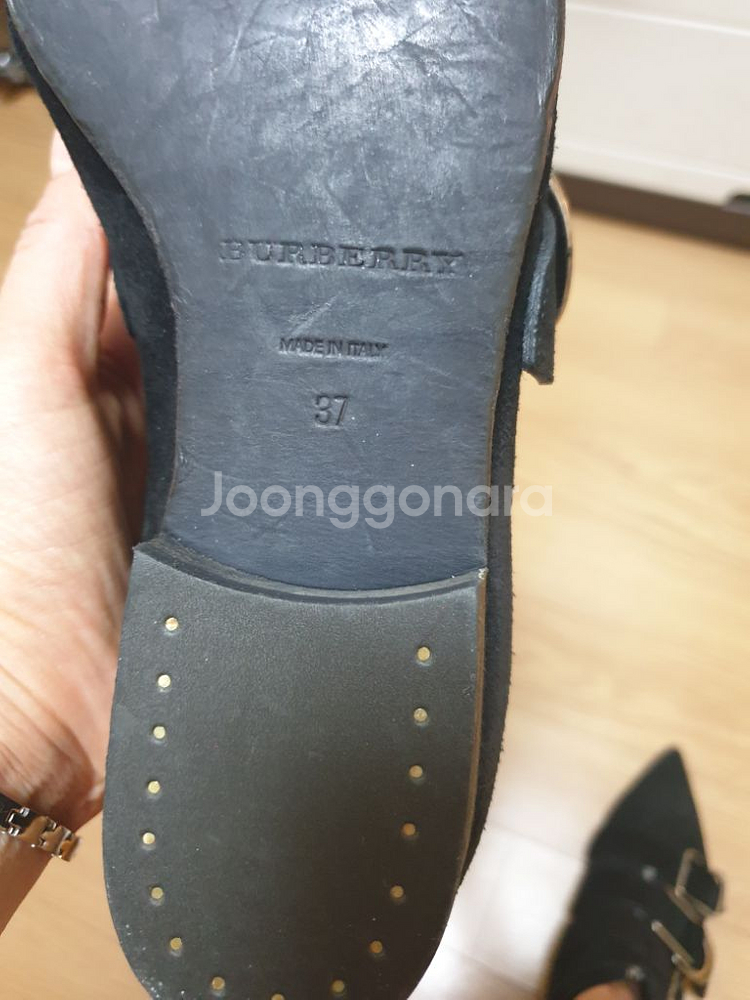 초초특가 정품 버버리 버클숏부츠--1