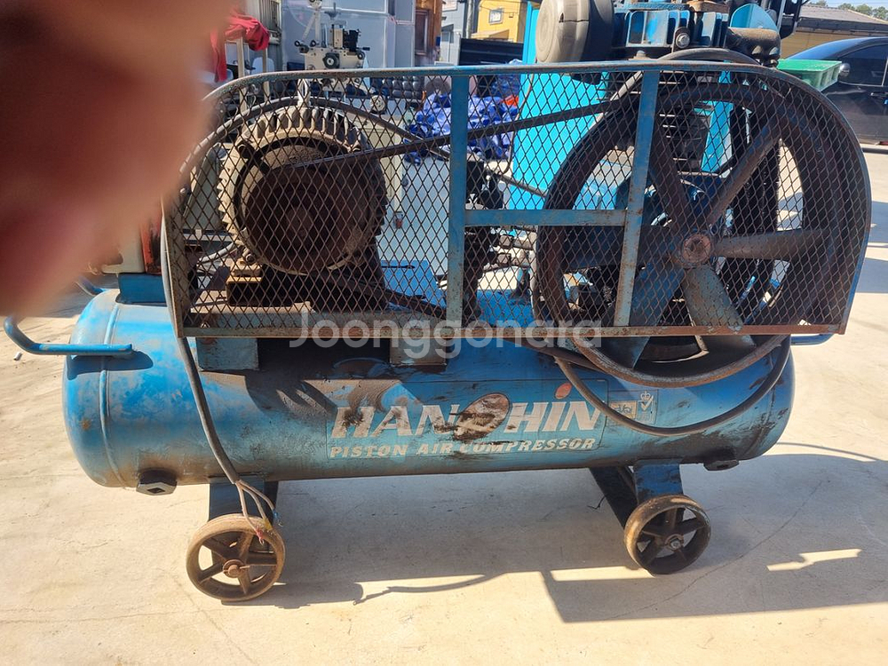 한신 콤프레샤 산업용 왕복동 에어콤프레셔 7.5마력--2
