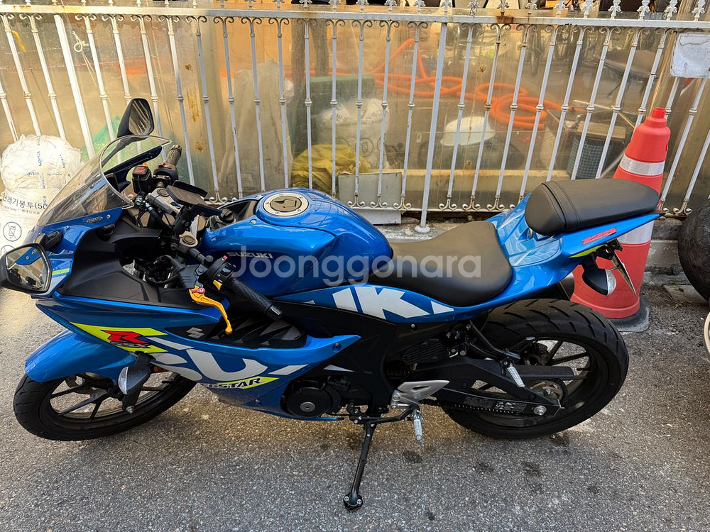 스즈키 gsx r125--1