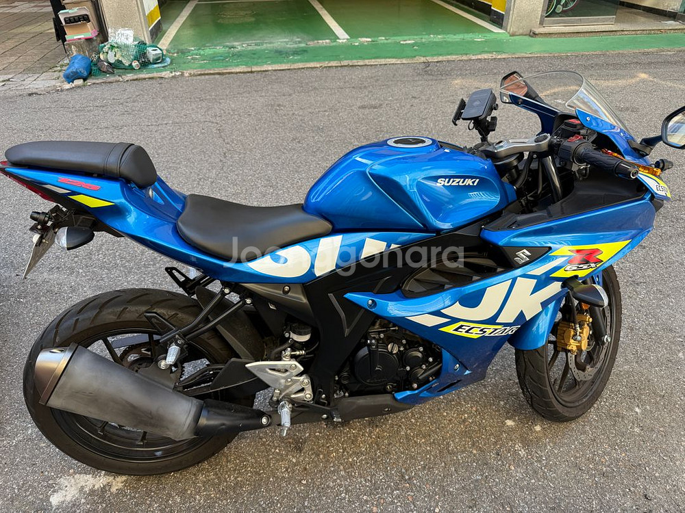 스즈키 gsx r125--3