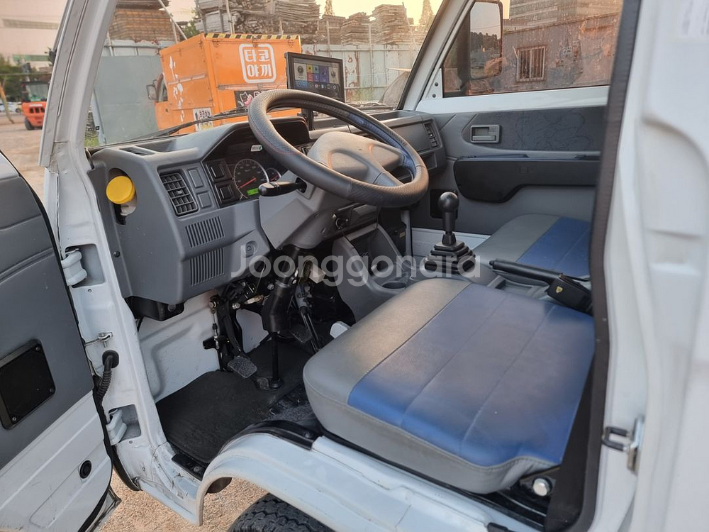 라보 푸드트럭 삼면개폐탑차 2019년개인직거래판매--8