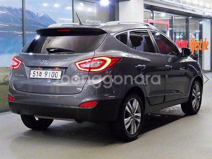 @14년식 뉴투싼 ix 디젤 R2.0 2WD 스마트--3