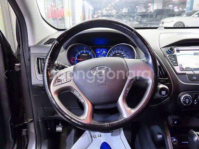 @14년식 뉴투싼 ix 디젤 R2.0 2WD 스마트--7