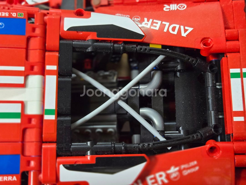 정품 레고 테크닉 페라리 488 GTE--5