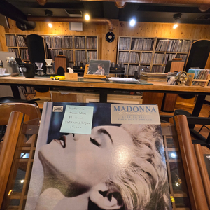 Madonna.true blue.86.오아시스.lp