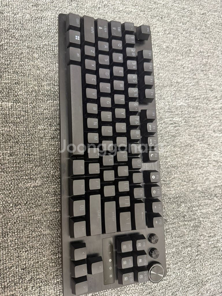 레이저 헌츠맨 v3 pro tkl 텐키리스 게이밍키보드--2