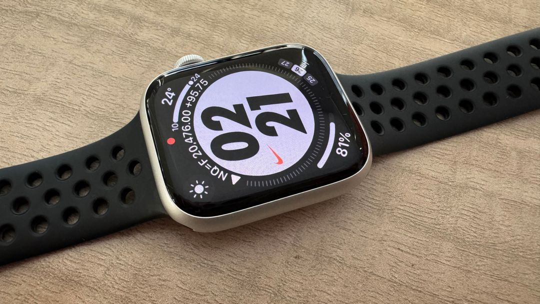 애플워치9 셀룰러 45mm 팝니다--2