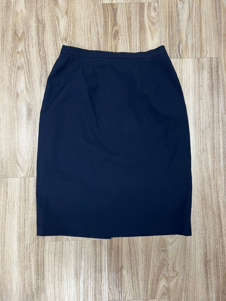 버버리 JPN 네이비 스커트 26--1