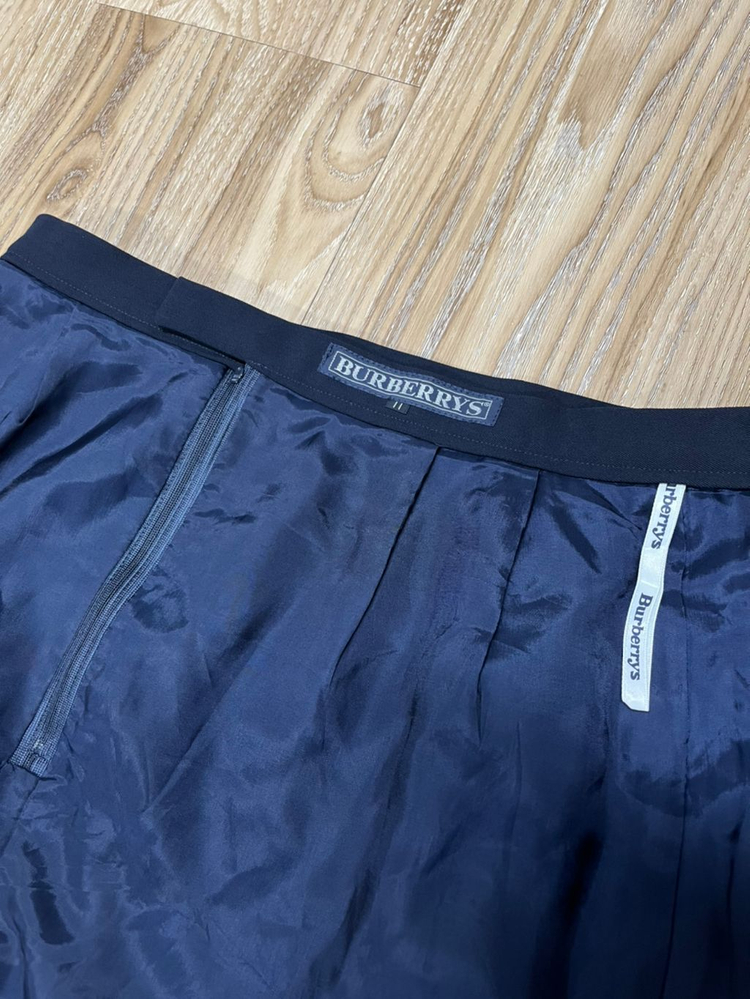 버버리 JPN 네이비 스커트 26--3