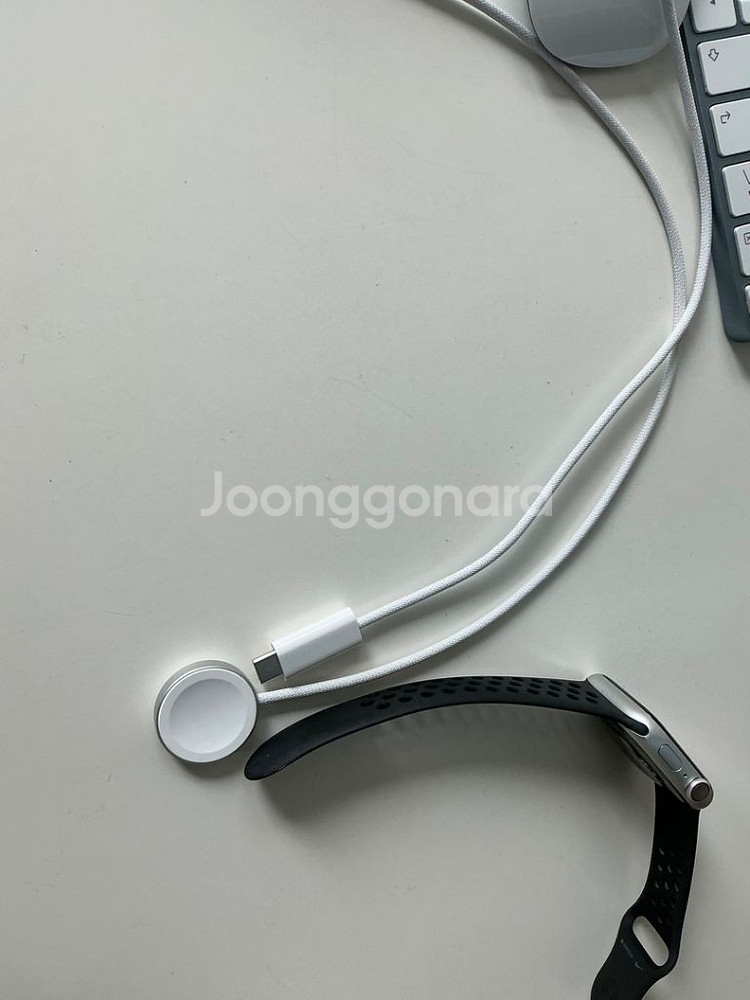 애플워치9 셀룰러 45mm 팝니다--4