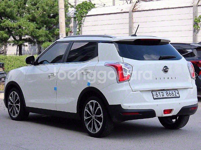 @17년식 티볼리 가솔린 2WD LX 전국최저가격--2