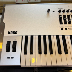 korg opsix se platinum 한정판