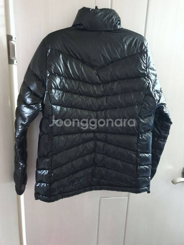 아디다스 경량 구스다운 패딩 85 블랙 거위털 90%--3