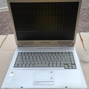 TG AVERATEC 6100A 부품용으로 판매합니다.