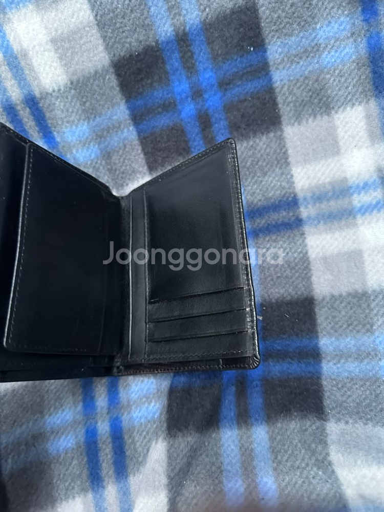 상태좋은 에스콰이어 남성장지갑 판매합니다--6