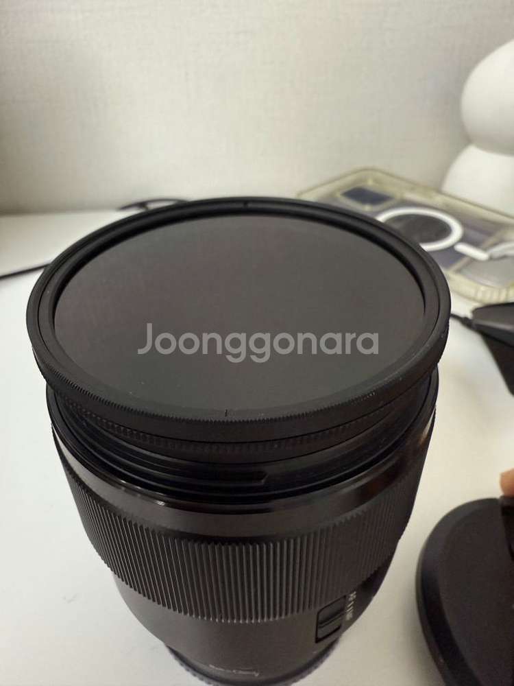 소니 are 85mm / f1.8--1