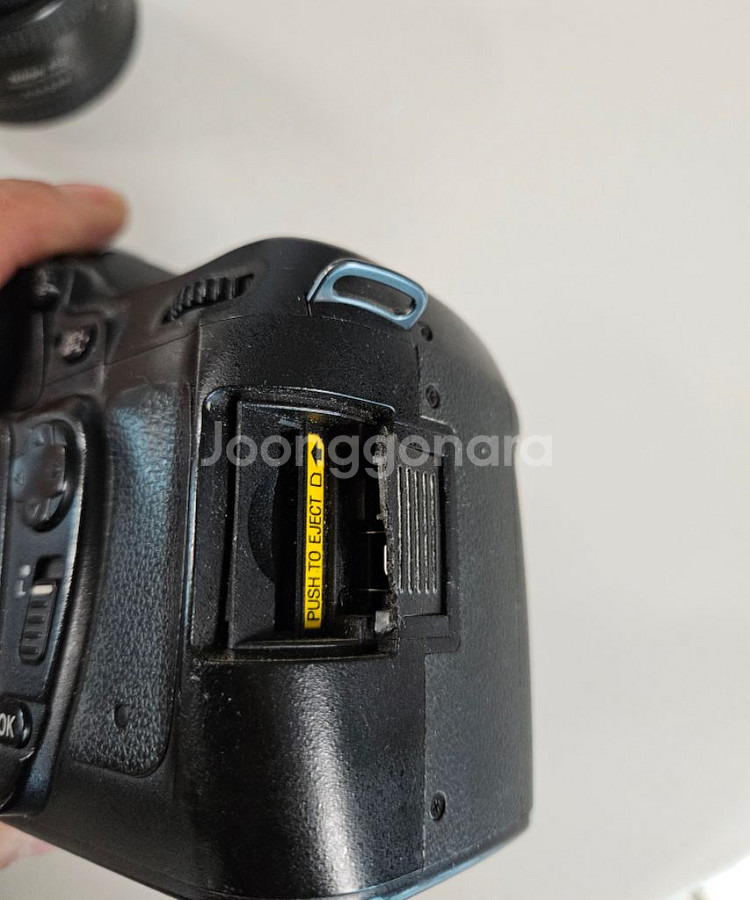 니콘 d80 메모리커버부서짐 50미리f1.8렌즈 배터리--5