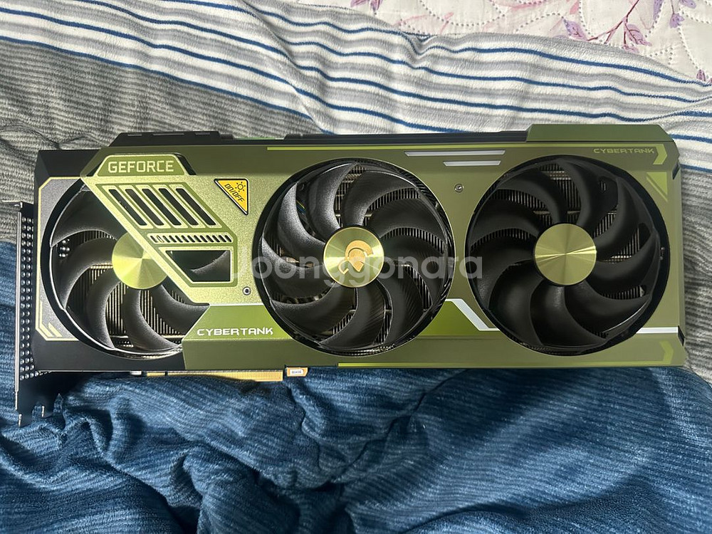 MANLI RTX 4080 SUPER Gallardo--1