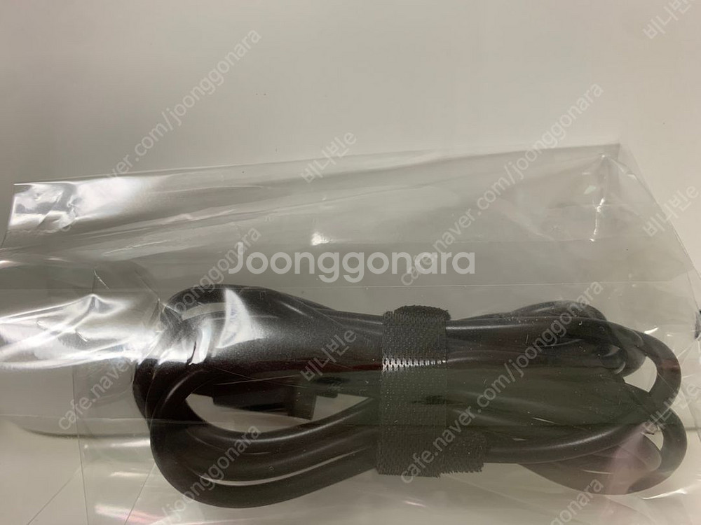 루이스폴센 판텔라 포터블 v2 오팔화이트--4