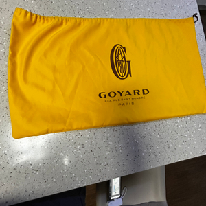 고야드 GOYARD 더스트백 판매합니다.