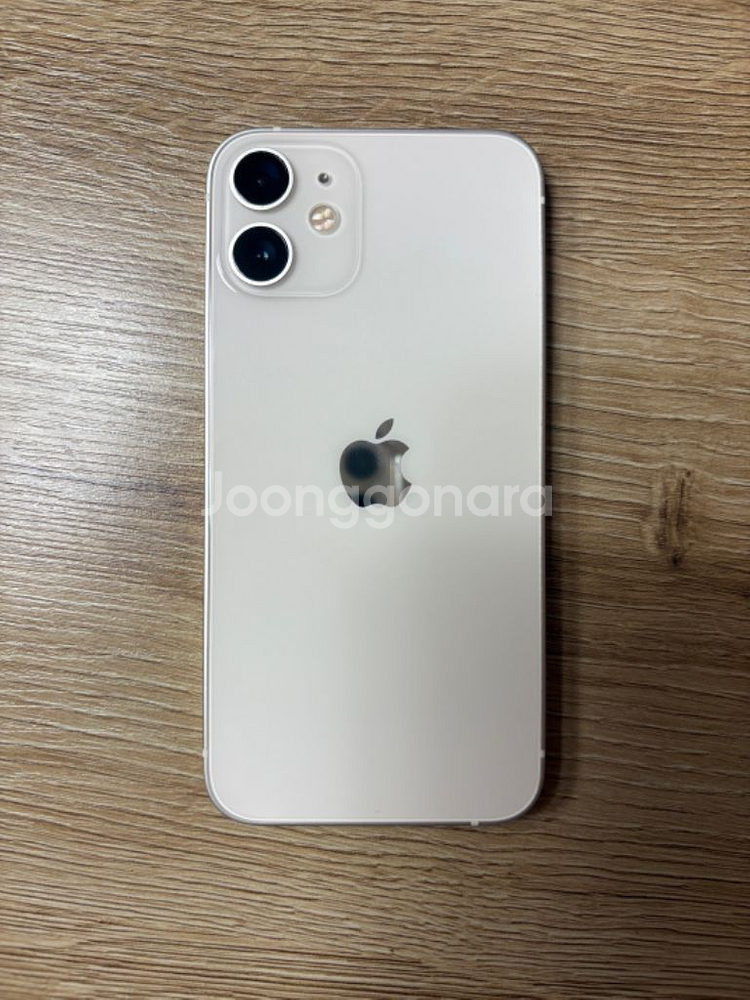 아이폰12 미니 128 화이트 팝니다--5