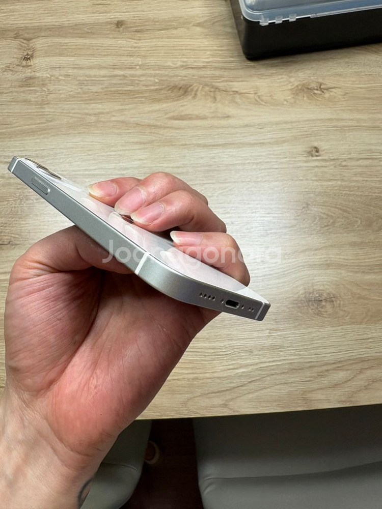 아이폰12 미니 128 화이트 팝니다--4