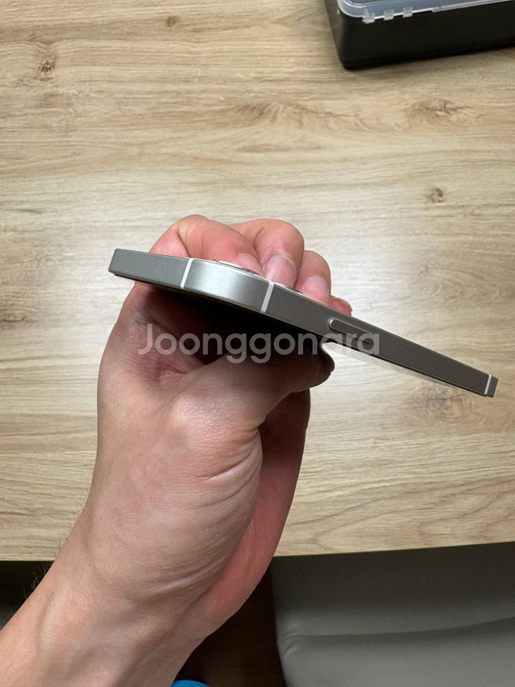 아이폰12 미니 128 화이트 팝니다--3