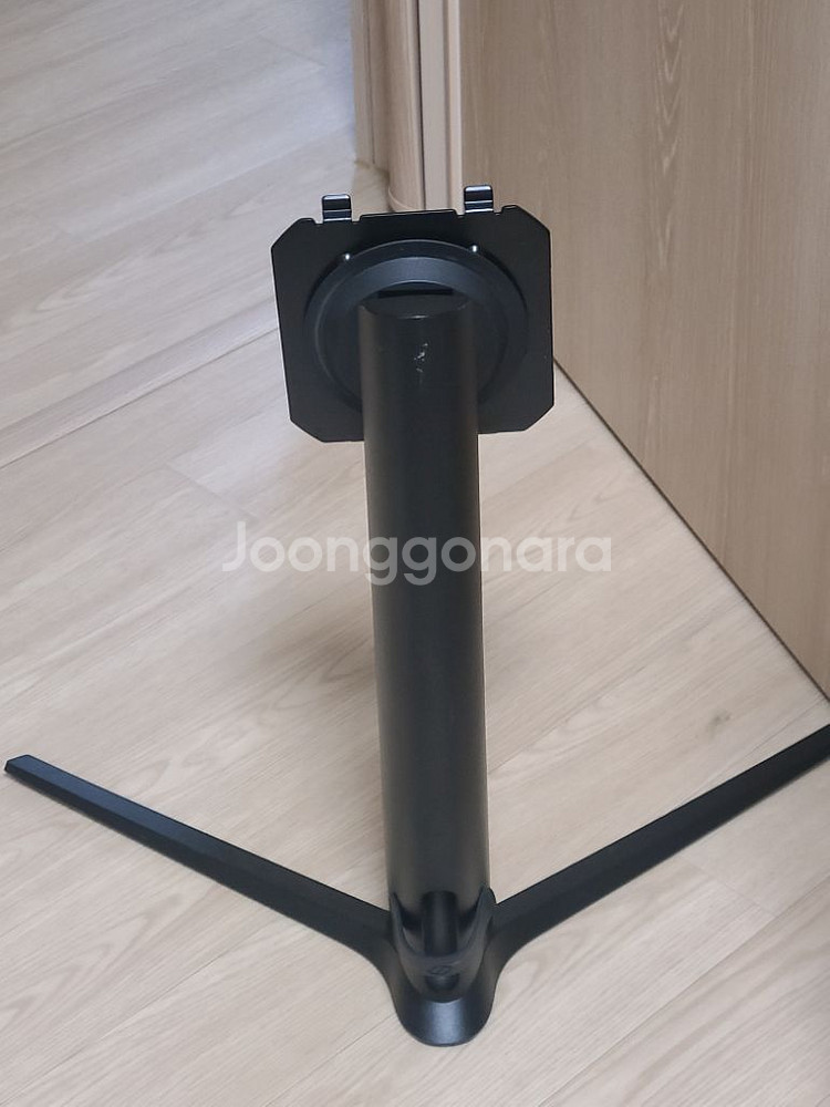 삼성 s27ag300n 거치대--1