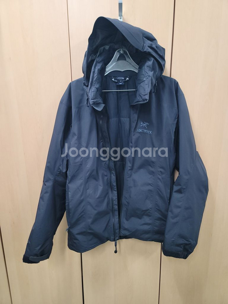 M] 아크테릭스 피션 AR 블랙--2