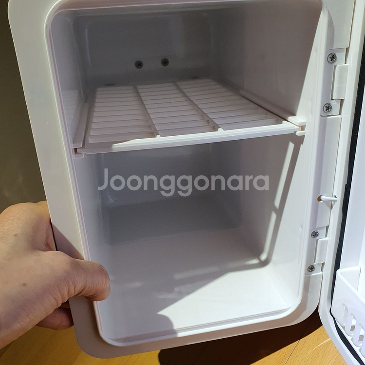 휴라이프 화장품냉장고 6리터--4
