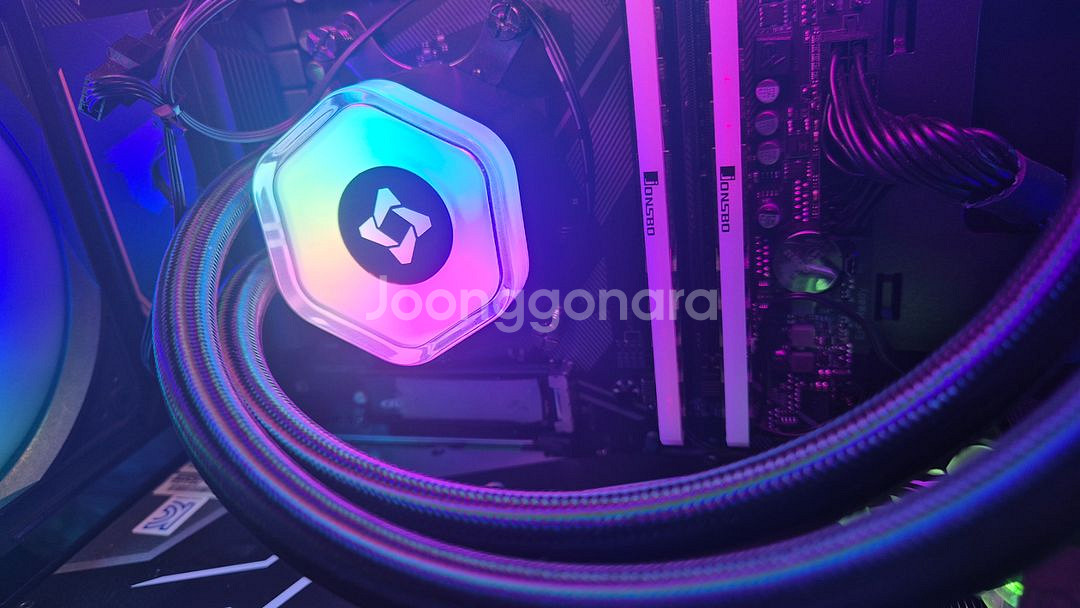 이엠텍 L240수냉쿨러--1