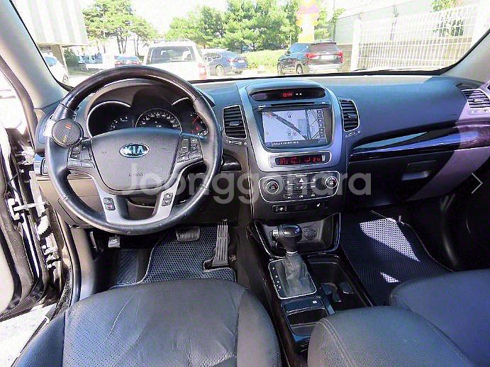 @13년식 뉴쏘렌토 R R2.0 2WD TLX 스페셜--6