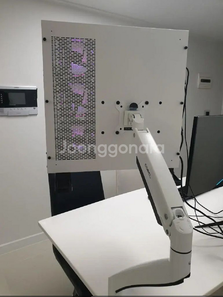 라이젠 5600x rtx2070슈퍼 공중부양 컴퓨터--5