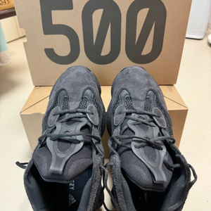 YEEZY 이지 500 유틸리티 블랙 300mm