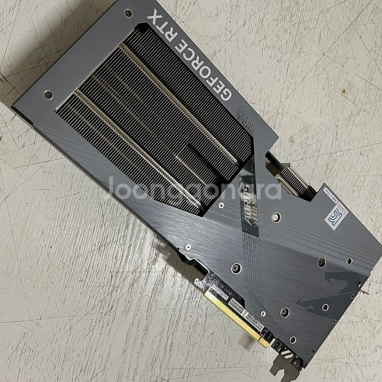 기가바이트 4070ti 어로스앨리트 d6x 12g--1