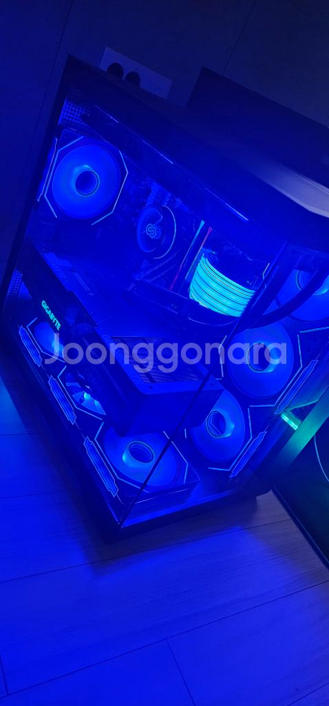 라이젠7 7800X3D RTX4080 컴퓨터--1