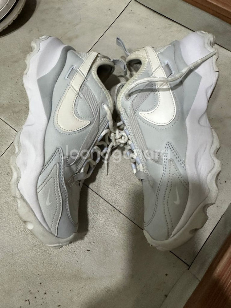 나이키 TC7900 하늘색 245--1
