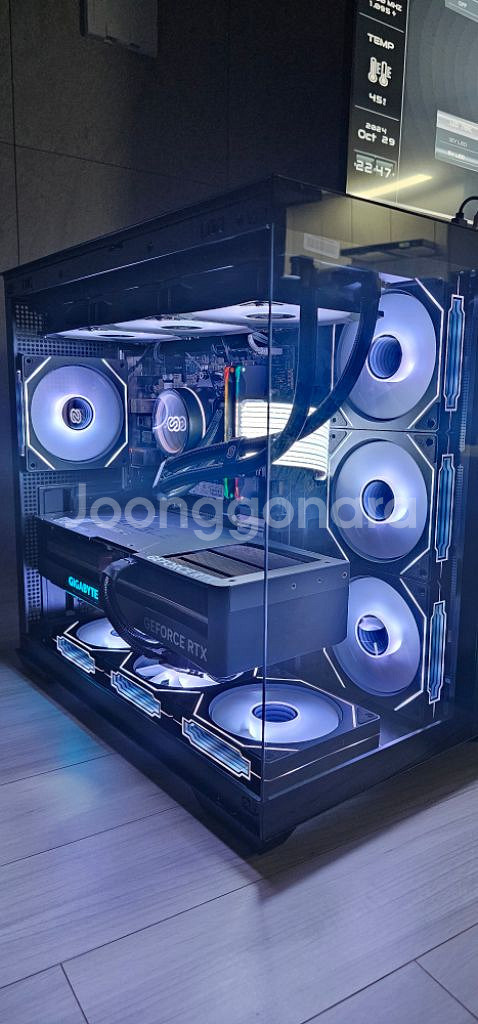 라이젠7 7800X3D RTX4080 본체팝니다--0