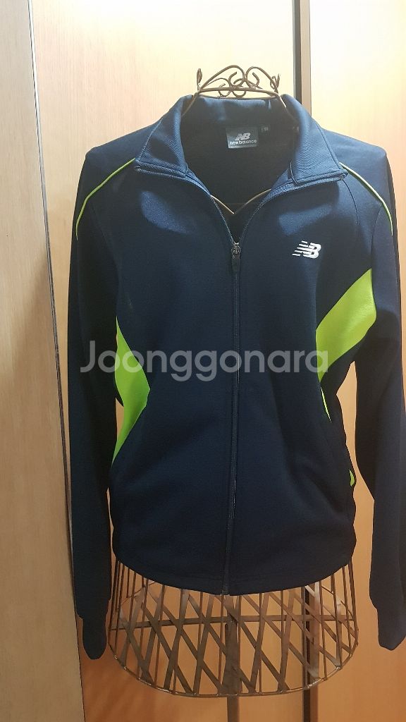New balance 뉴발란스 트레이닝 자켓 90--3