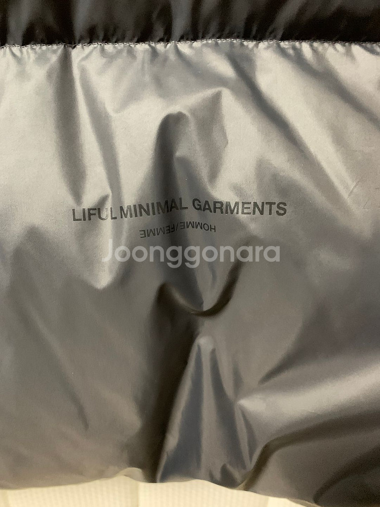 새상품급 라이풀 미니멀 가먼츠 패딩사이즈2xl팝니다--8