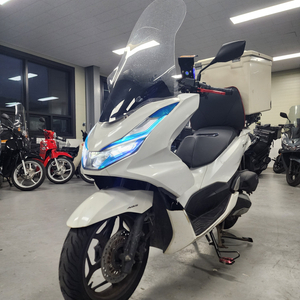 pcx125 22년형abs 3만km ABS 배달 판매중