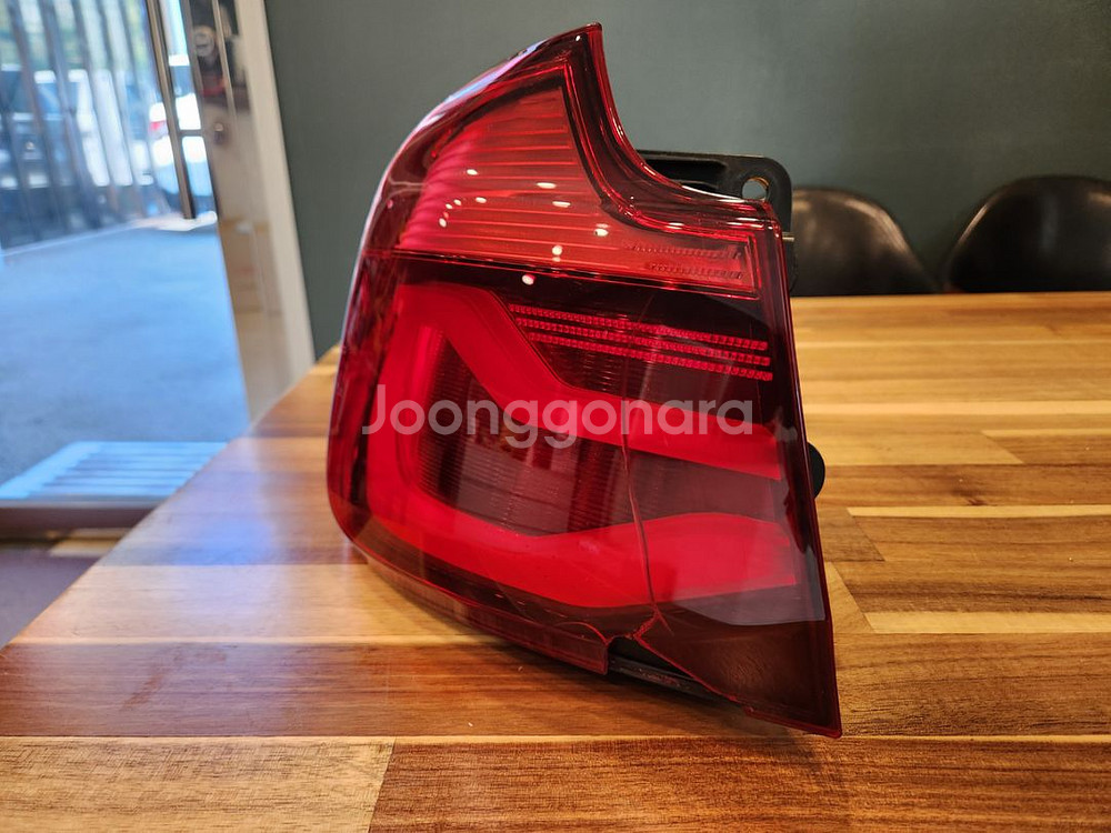 3GT 운전석 후미등 팝니다.--3