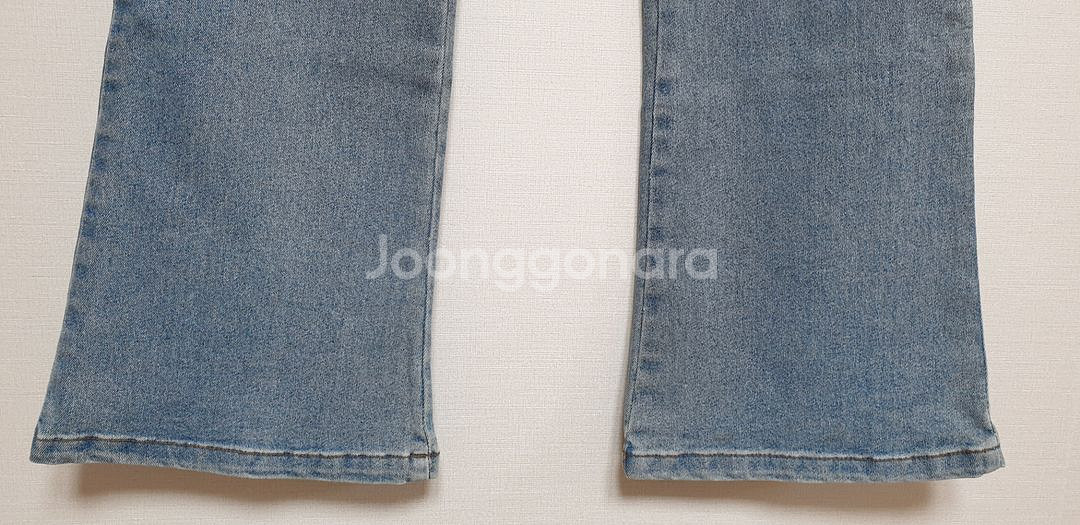 블루뱅가드 여성 데님 나팔 청바지 27--2